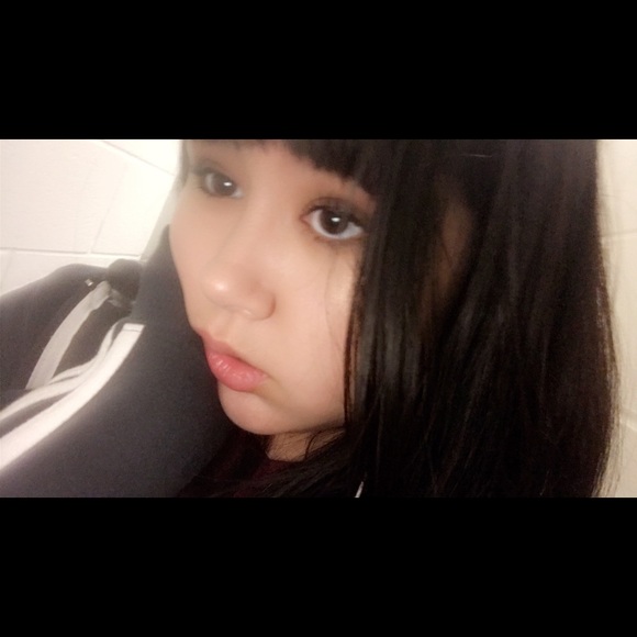 Meet your Posher, Samantha - Picture 1 of 1